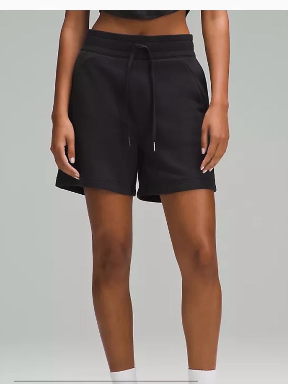 Lululemon Scuba High-Rise 5” Shorts